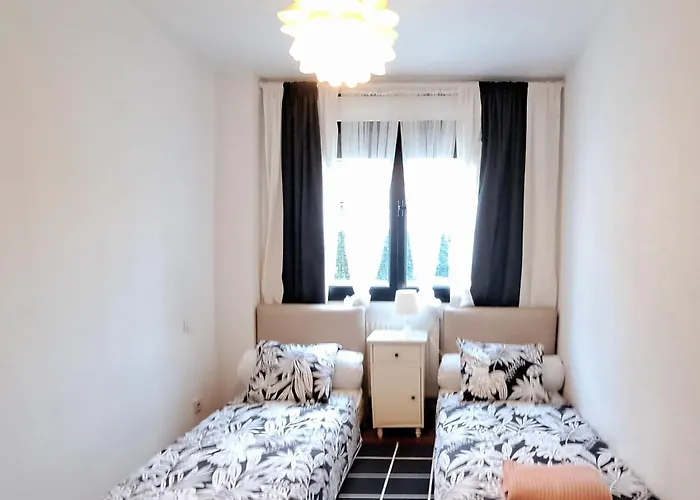 2-costa Norte-2 Jardin Garaje Piscina Castro Urdiales