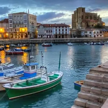 Apartamento Costa Con Jardín Garaje Paddle Castro Urdiales